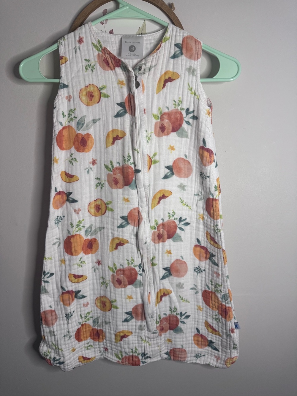 Little unicorn Peach Print Muslin Sleep Sack - White/Peach 6-12 mo medium